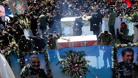 В Иране более 30 человек погибли из-за давки в ходе прощания с Сулеймани
