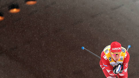 Российский лыжник Большунов выиграл гонку преследования на этапе Кубка мира