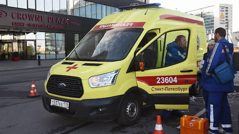 В Санкт-Петербурге двух человек госпитализировали с подозрением на коронавирус