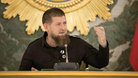 Кадыров провел совещание по борьбе с коронавирусом в Чечне