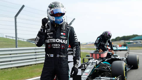 Пилот Mercedes Боттас выиграл квалификацию Гран-при 70-летия «Формулы-1»
