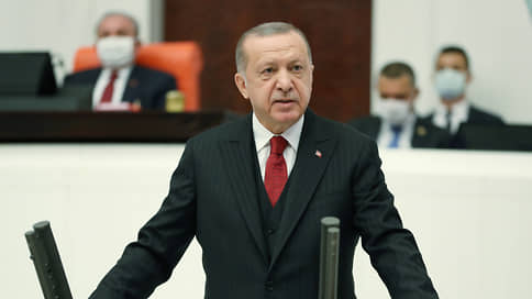 Эрдоган назвал недопустимым заявление Путина, Трампа и Макрона о ситуации в Карабахе