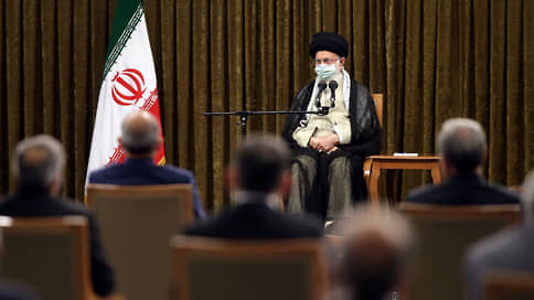 Духовный лидер Ирана призвал восстановить доверие народа к правительству