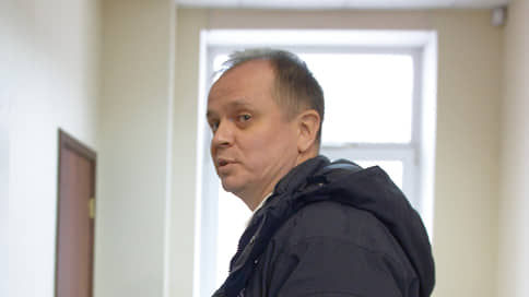 Суд в Петербурге оштрафовал адвоката Павлова за отсутствие маркировки иноагента