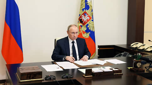 Путин поручил передать контроль над Северным морским путем «Росатому»