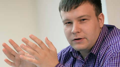 В Москве член партии «Яблоко» Николай Кавказский арестован за символику «Умного голосования»