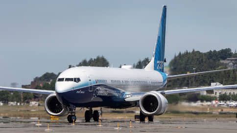 Boeing подписала в Фарнборо контракт о продаже 100 лайнеров 737 MAX за $13,5 млрд