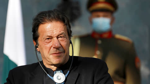 Экс-премьеру Пакистана Имрану Хану предъявили обвинения в терроризме
