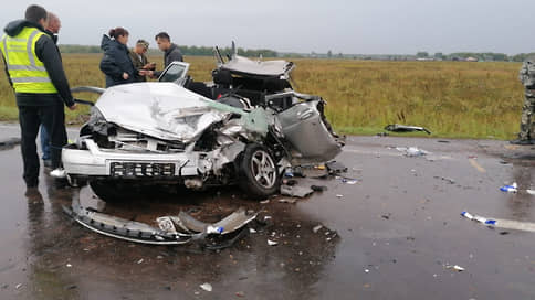 Один человек погиб и восемь пострадали в ДТП с микроавтобусом в Красноярском крае