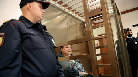 Журналистку Баязитову оставили в СИЗО по делу о вымогательстве
