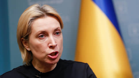Украинские власти подготовили законопроект об уголовной ответственности за получение российских паспортов госслужащими