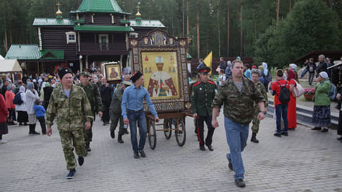 «Это и есть трепет» // В Екатеринбурге прошел крестный ход в память о гибели царской семьи