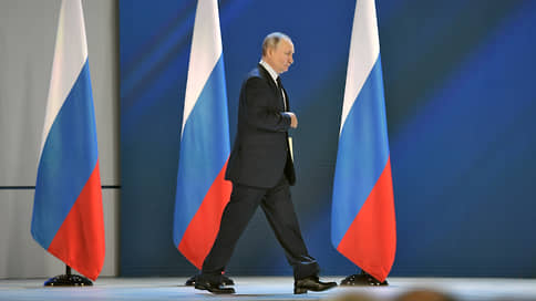 Владимир Путин проложил дорогу на Урал // Президент в послании поддержал крупные инфраструктурные проекты в УрФО