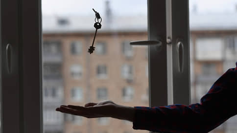 Сезон подгоняет цены // Аренда двухкомнатных квартир в Екатеринбурге выросла на 26%