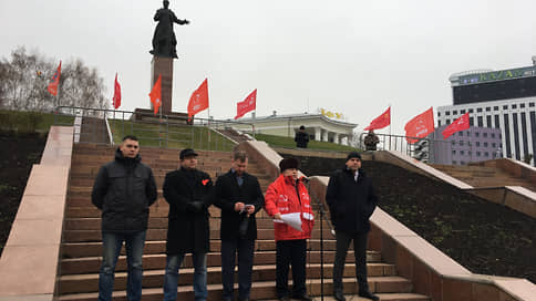 Коммунистов призвали к воздержанию // Власти Казани не согласовали акции КПРФ из-за COVID-19