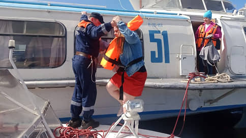 Восемь пассажиров пострадали на севшем на мель «Метеоре» на Волге у Казани