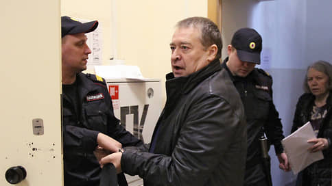 Ни хлеба, ни зрелищ // У арестованного Леонида Маркелова забирают развлекательный центр в Йошкар-Оле