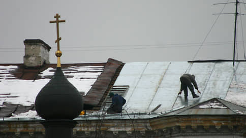Крыши в текущем моменте // Нижегородские управдомы просят сосредоточиться на ремонте кровель при нехватке средств