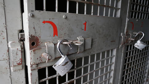 Агитатор задержится в тюрьме // В Хакасии осужденный получил дополнительный срок за пропаганду терроризма среди заключенных