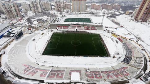 Суд признал права мэрии на часть имущества обанкротившегося ФК «Амкар» // Футбольное поле остается в городе, ворота будут проданы на торгах