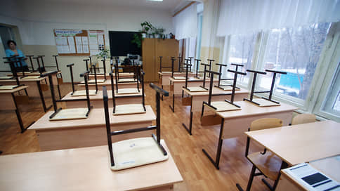 Несколько классов в пермских школах перевели на дистант из-за COVID-19