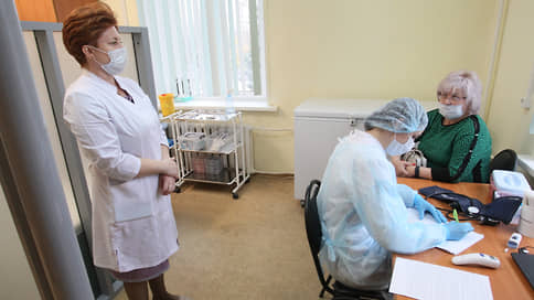 В Пермском крае за сутки COVID-19 заболели более 900 человек