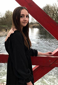 Лера Слесарева